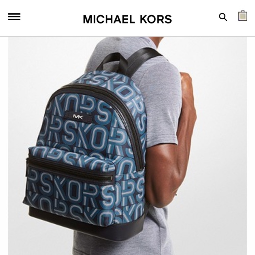 MICHAEL KORS MENS Kent Graphic Logo Backpack